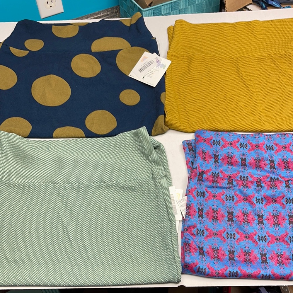 Lot of 4 lularoe S Cassie Skirts NWT